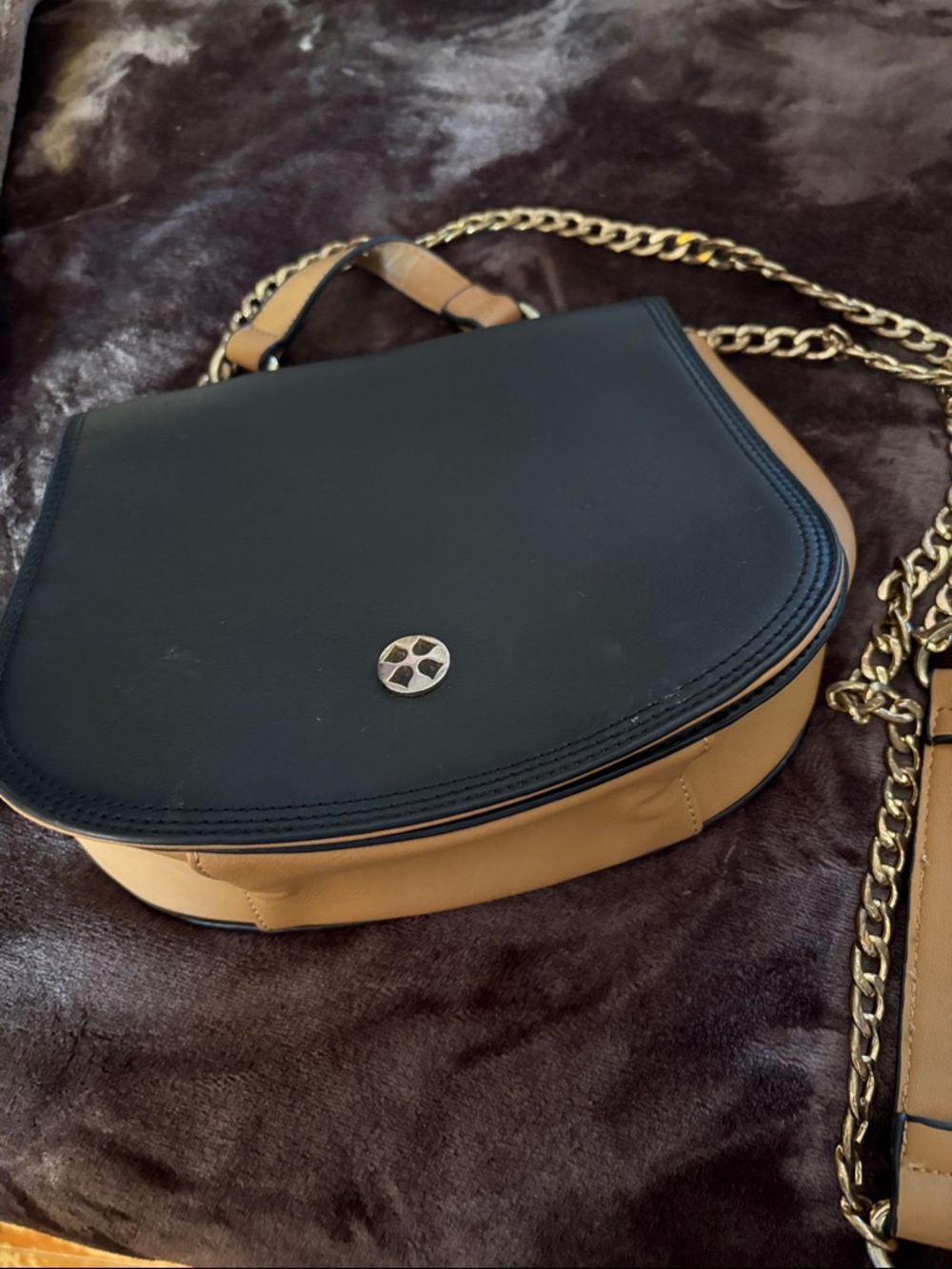 Naturalizer Two-Tone Black and Tan Chain Crossbody